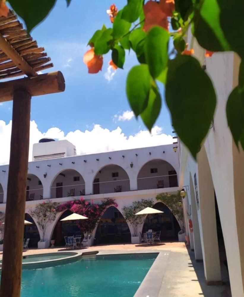 Hotel Hacienda Bugambilias La Paz Ngoại thất bức ảnh